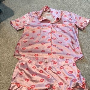 Victoria secret shorts pajama set.